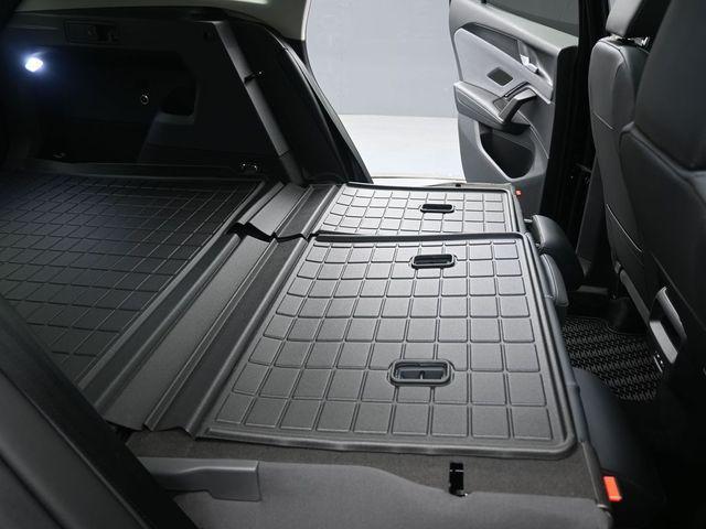 new 2026 Volkswagen Tiguan car, priced at $33,564