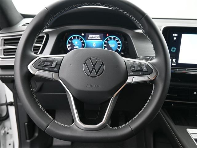 new 2026 Volkswagen Atlas Cross Sport car, priced at $40,998