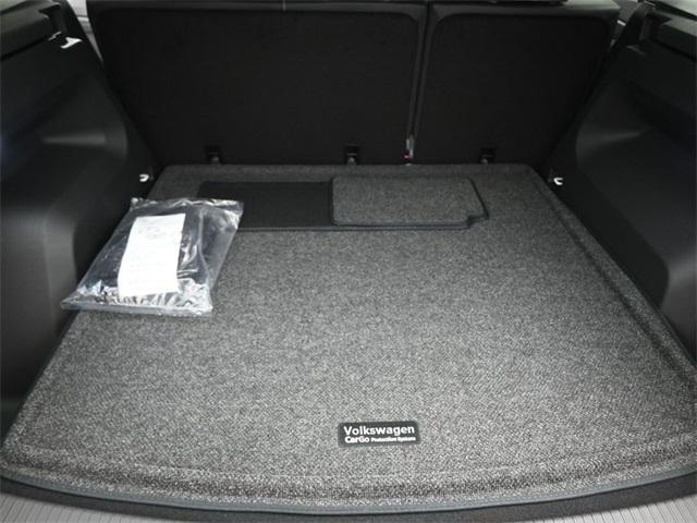 new 2026 Volkswagen Atlas Cross Sport car, priced at $40,998