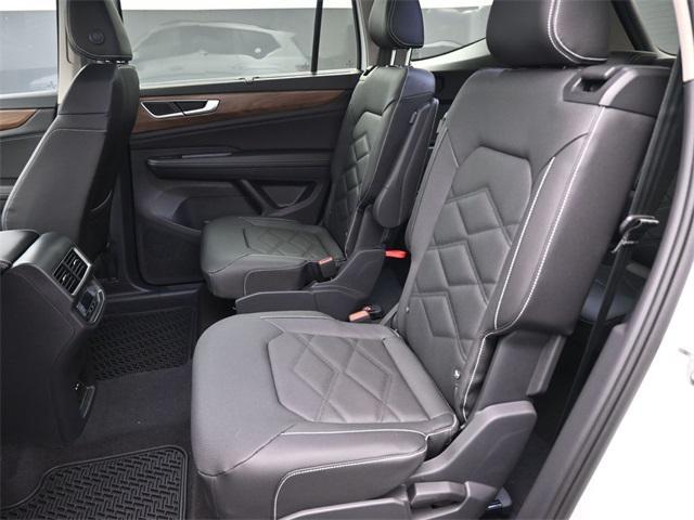 new 2026 Volkswagen Atlas car, priced at $46,422