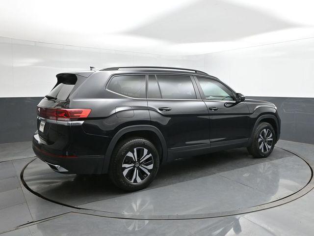 new 2026 Volkswagen Atlas car, priced at $35,498
