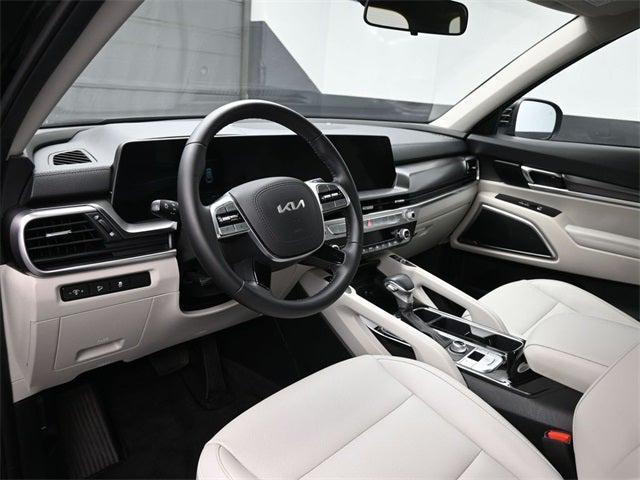 used 2024 Kia Telluride car, priced at $32,999