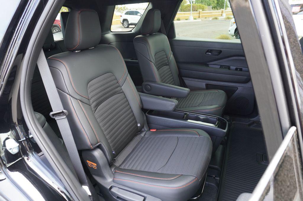 new 2026 Nissan Pathfinder car, priced at $43,629