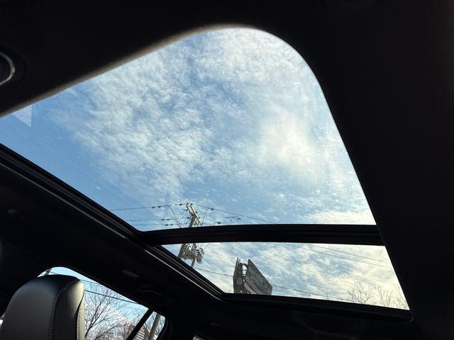 new 2026 Jeep Grand Cherokee car, priced at $50,025