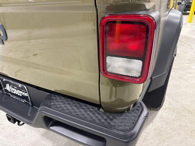 new 2026 Jeep Gladiator car, priced at $44,885