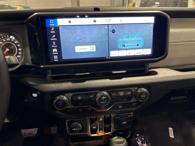 new 2026 Jeep Gladiator car, priced at $44,885