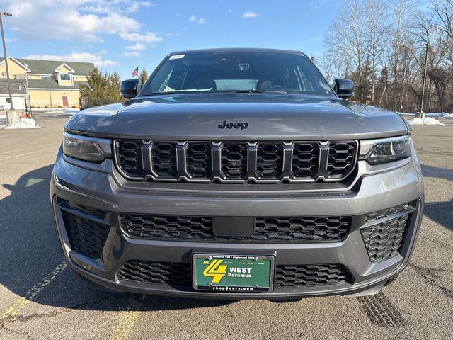 new 2026 Jeep Grand Cherokee car, priced at $46,359