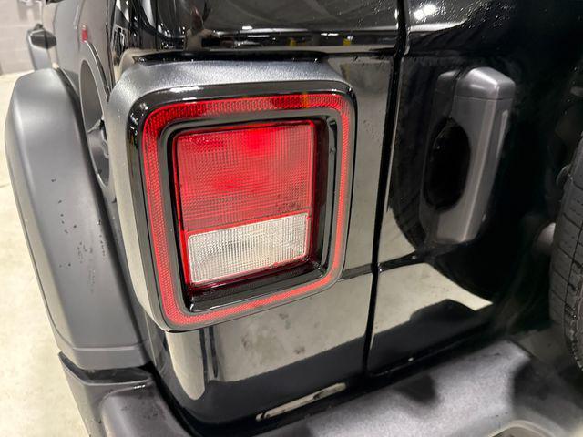 new 2026 Jeep Wrangler car, priced at $45,370