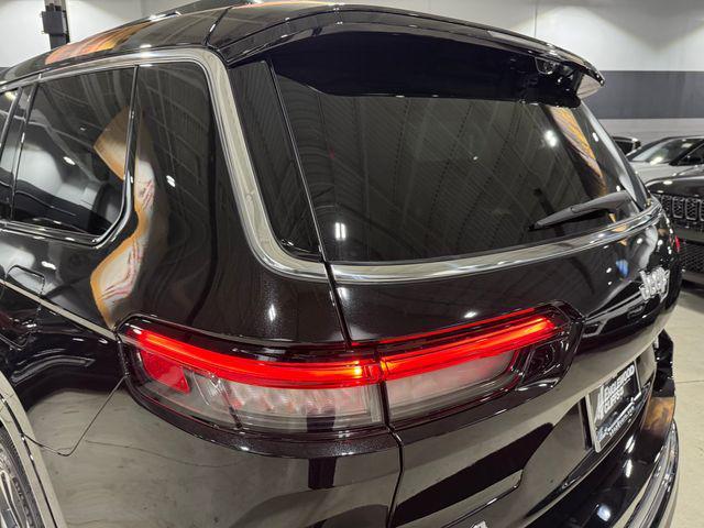 new 2025 Jeep Grand Cherokee L car