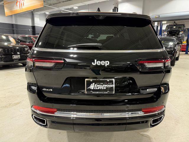 new 2025 Jeep Grand Cherokee L car
