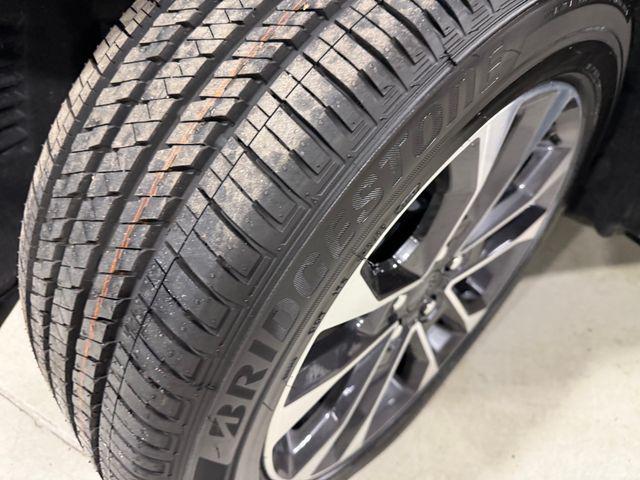 new 2025 Jeep Grand Cherokee L car