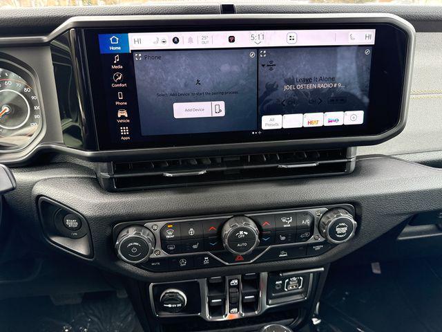 new 2026 Jeep Wrangler car, priced at $48,485