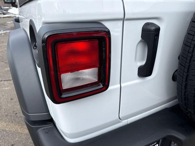 new 2026 Jeep Wrangler car, priced at $48,485