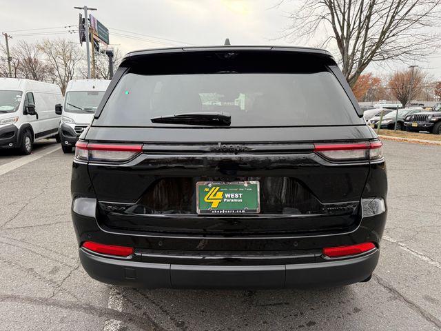 new 2025 Jeep Grand Cherokee car, priced at $51,835