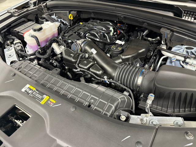 new 2025 Jeep Grand Cherokee car, priced at $35,652