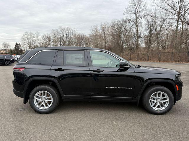 new 2025 Jeep Grand Cherokee car, priced at $36,188