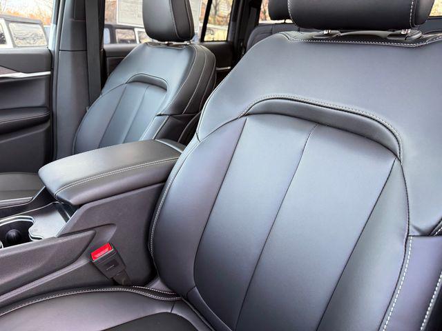 new 2025 Jeep Grand Cherokee car, priced at $45,685