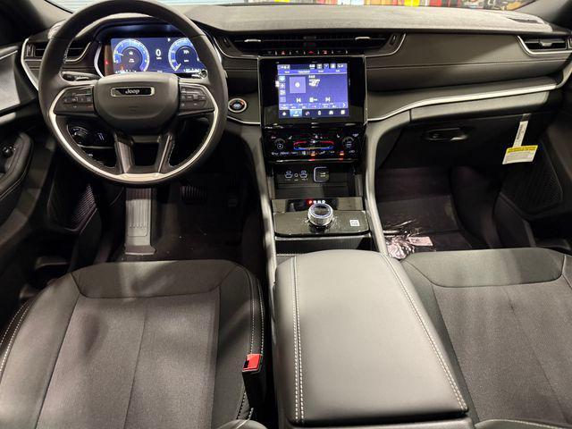 new 2025 Jeep Grand Cherokee L car, priced at $39,213