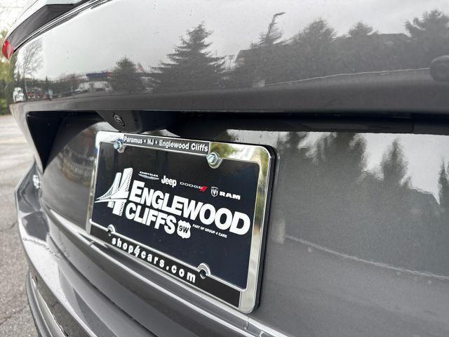 new 2026 Jeep Grand Cherokee car, priced at $48,500