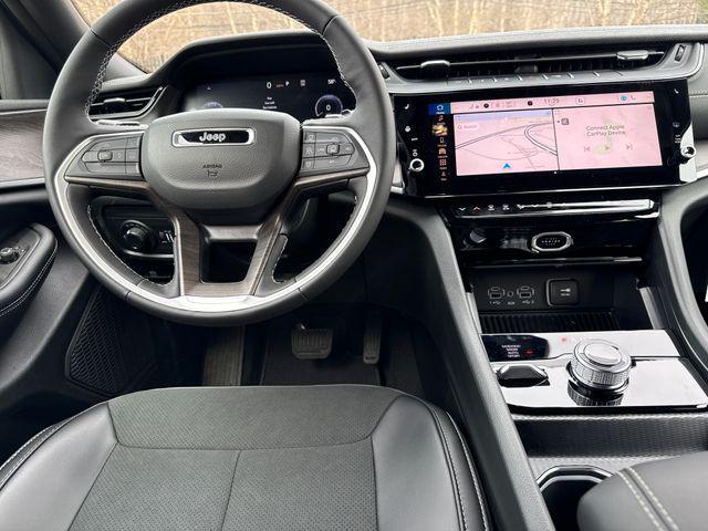 new 2026 Jeep Grand Cherokee car, priced at $45,743