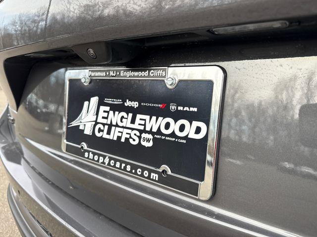 new 2026 Jeep Grand Cherokee car, priced at $45,743