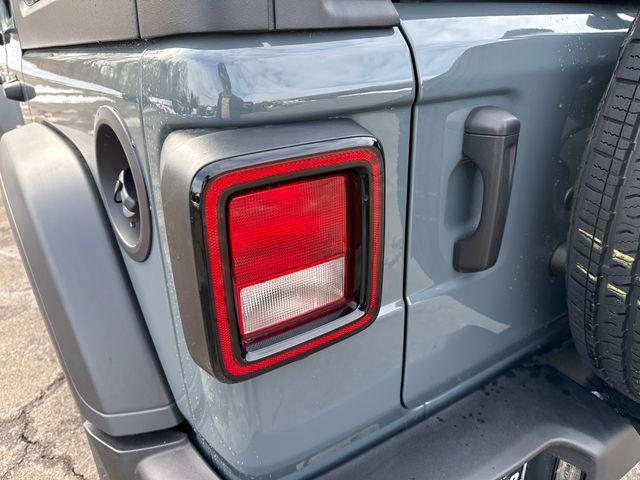 new 2026 Jeep Wrangler car, priced at $46,370