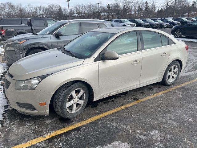used 2014 Chevrolet Cruze car, priced at $7,289
