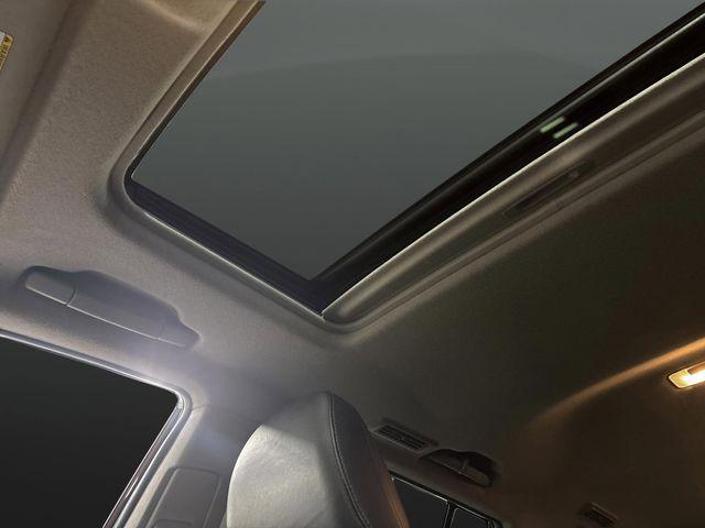 used 2012 Toyota Highlander car, priced at $13,107