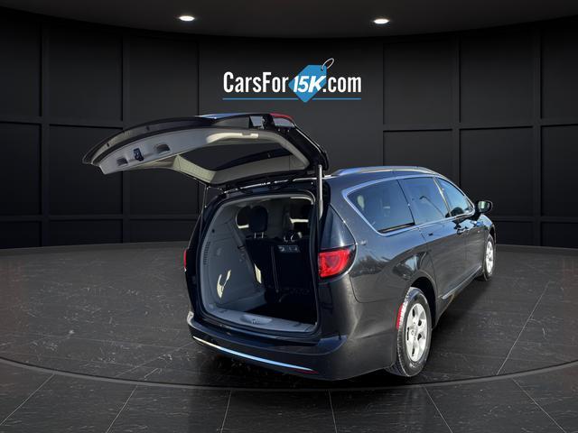 used 2017 Chrysler Pacifica car, priced at $10,104