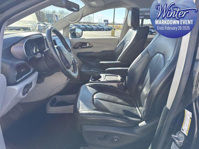 used 2017 Chrysler Pacifica car, priced at $11,500