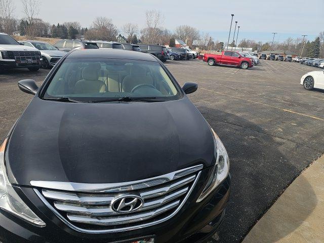 used 2011 Hyundai Sonata car, priced at $6,500