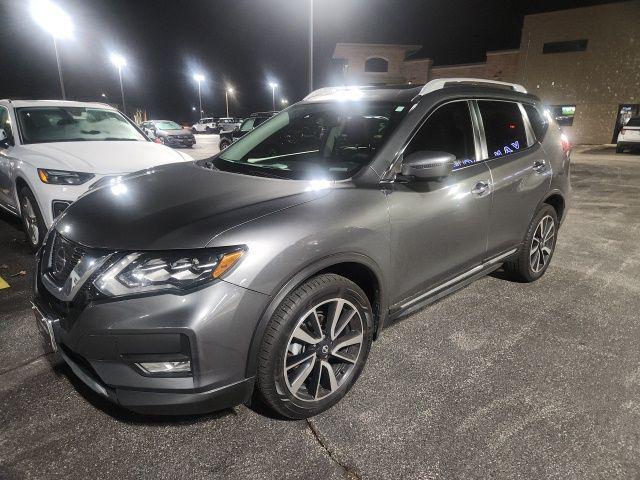 used 2017 Nissan Rogue car