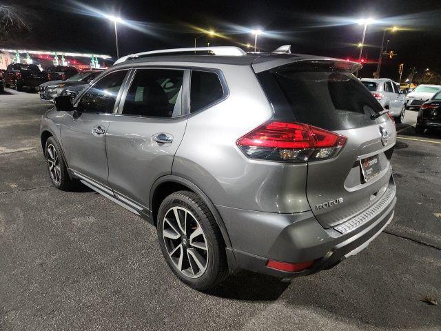 used 2017 Nissan Rogue car