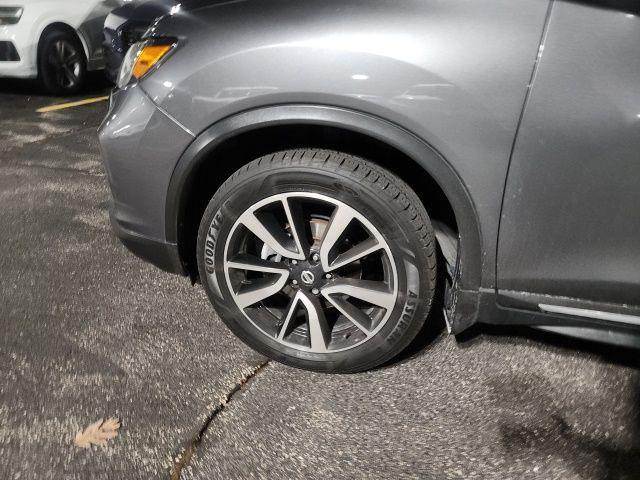 used 2017 Nissan Rogue car