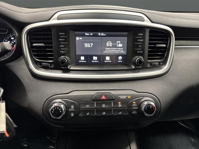 used 2020 Kia Sorento car, priced at $10,125