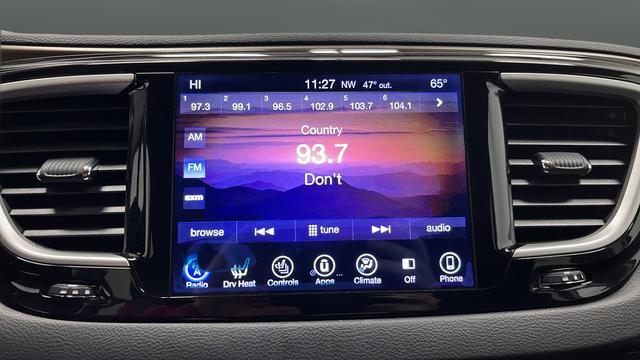 used 2017 Chrysler Pacifica car, priced at $11,000