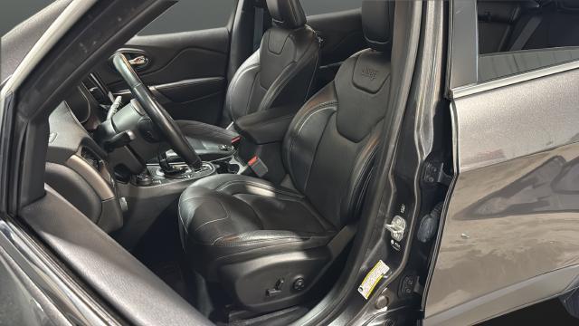 used 2021 Jeep Cherokee car, priced at $14,113