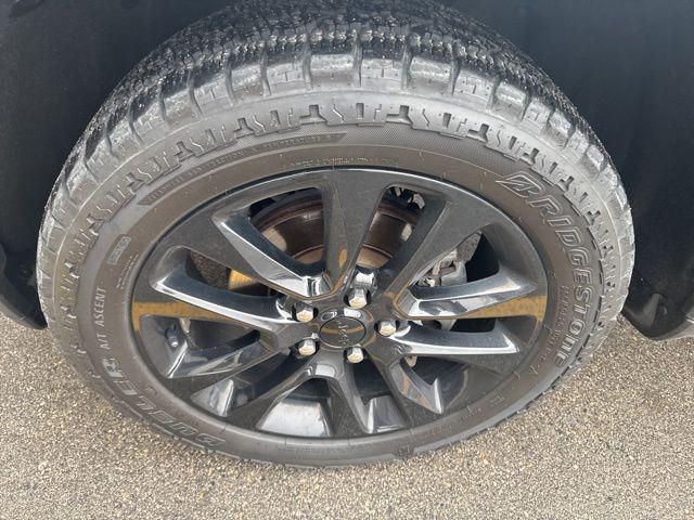 used 2020 Jeep Grand Cherokee car, priced at $15,000