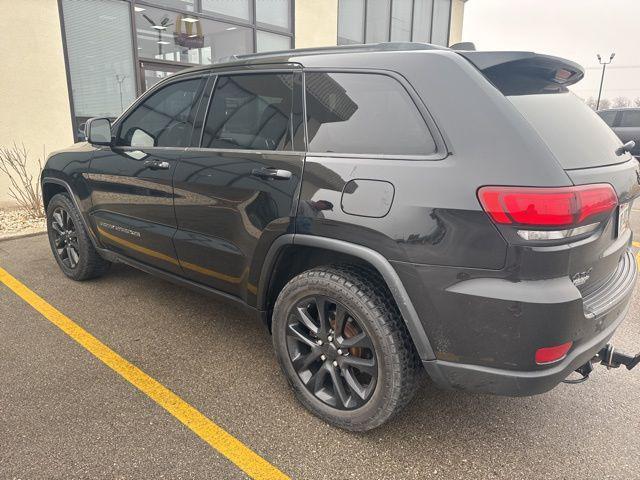 used 2020 Jeep Grand Cherokee car, priced at $15,000