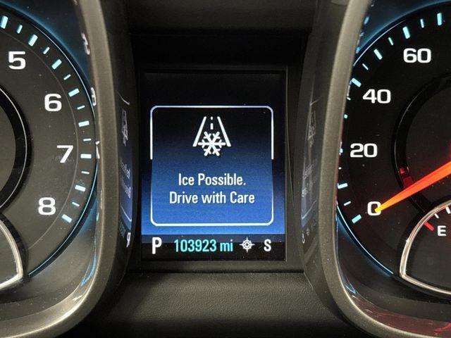 used 2015 Chevrolet Malibu car, priced at $9,561