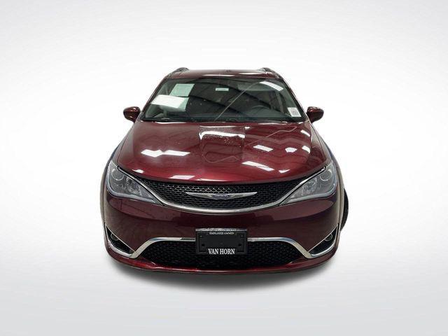 used 2017 Chrysler Pacifica car, priced at $12,999