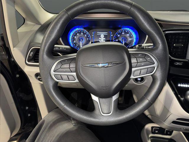 used 2018 Chrysler Pacifica car, priced at $10,371