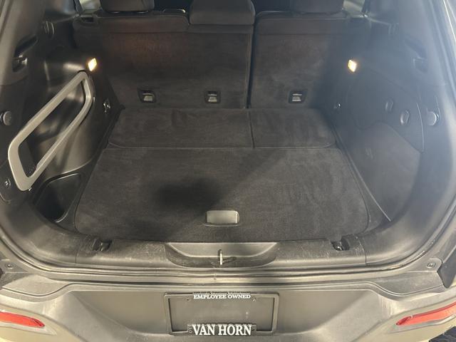 used 2016 Jeep Cherokee car, priced at $10,564