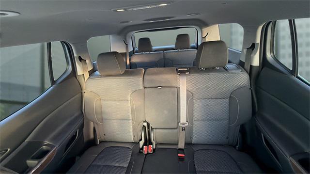 used 2023 GMC Acadia car, priced at $22,956