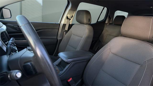 used 2023 GMC Acadia car, priced at $22,956