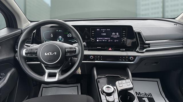 used 2023 Kia Sportage Hybrid car, priced at $23,998
