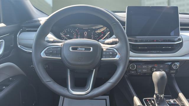 used 2023 Jeep Compass car, priced at $23,456