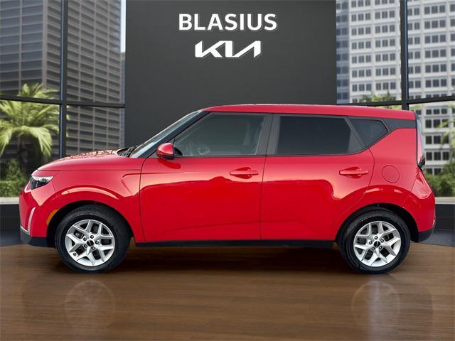 used 2024 Kia Soul car, priced at $13,671