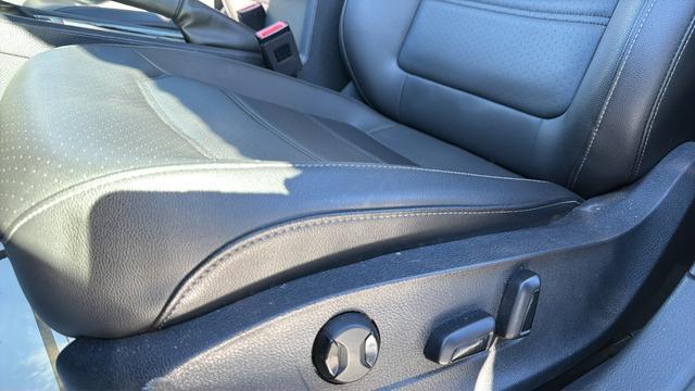 used 2022 Volkswagen Passat car, priced at $14,998