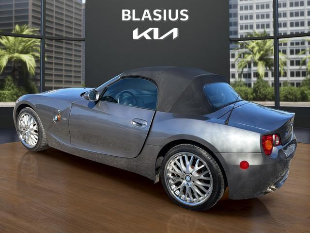 used 2004 BMW Z4 car, priced at $15,978